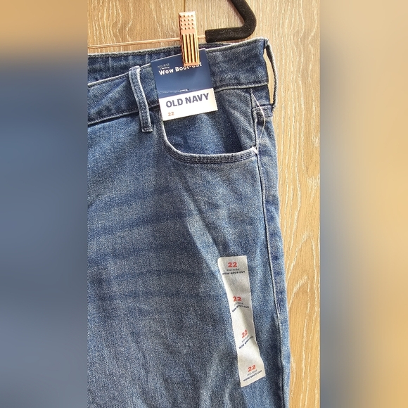 Old Navy Womens Boot Cut Relaxed Fit Denim Jeans - Medium Blue - Picture 2 of 4